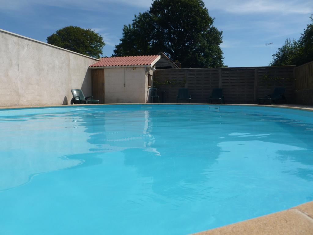 Bed and Breakfast Manoir De La Foulerie Ancteville Экстерьер фото