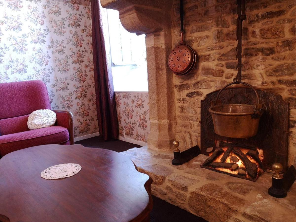 Bed and Breakfast Manoir De La Foulerie Ancteville Экстерьер фото