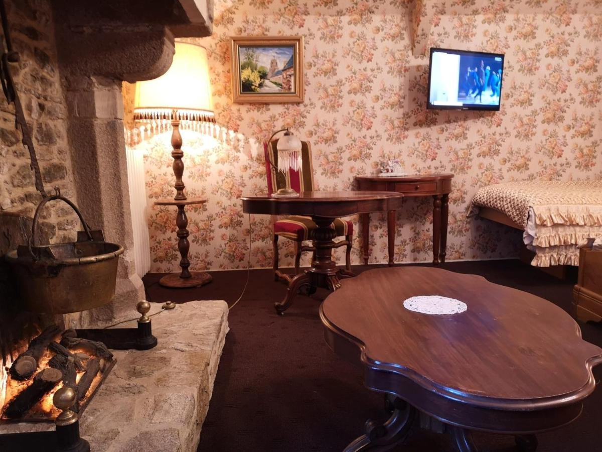 Bed and Breakfast Manoir De La Foulerie Ancteville Экстерьер фото